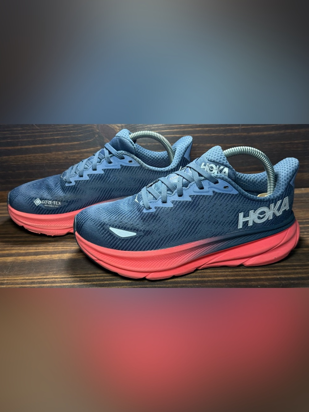 Hoka One One Clifton 9 GTX Women’s Size 7.5 B Shoes Varsity Navy Athletic Sneak